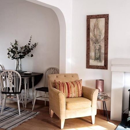 Best Location In Town, It Is All On The Doorstep. Ayr Exteriér fotografie